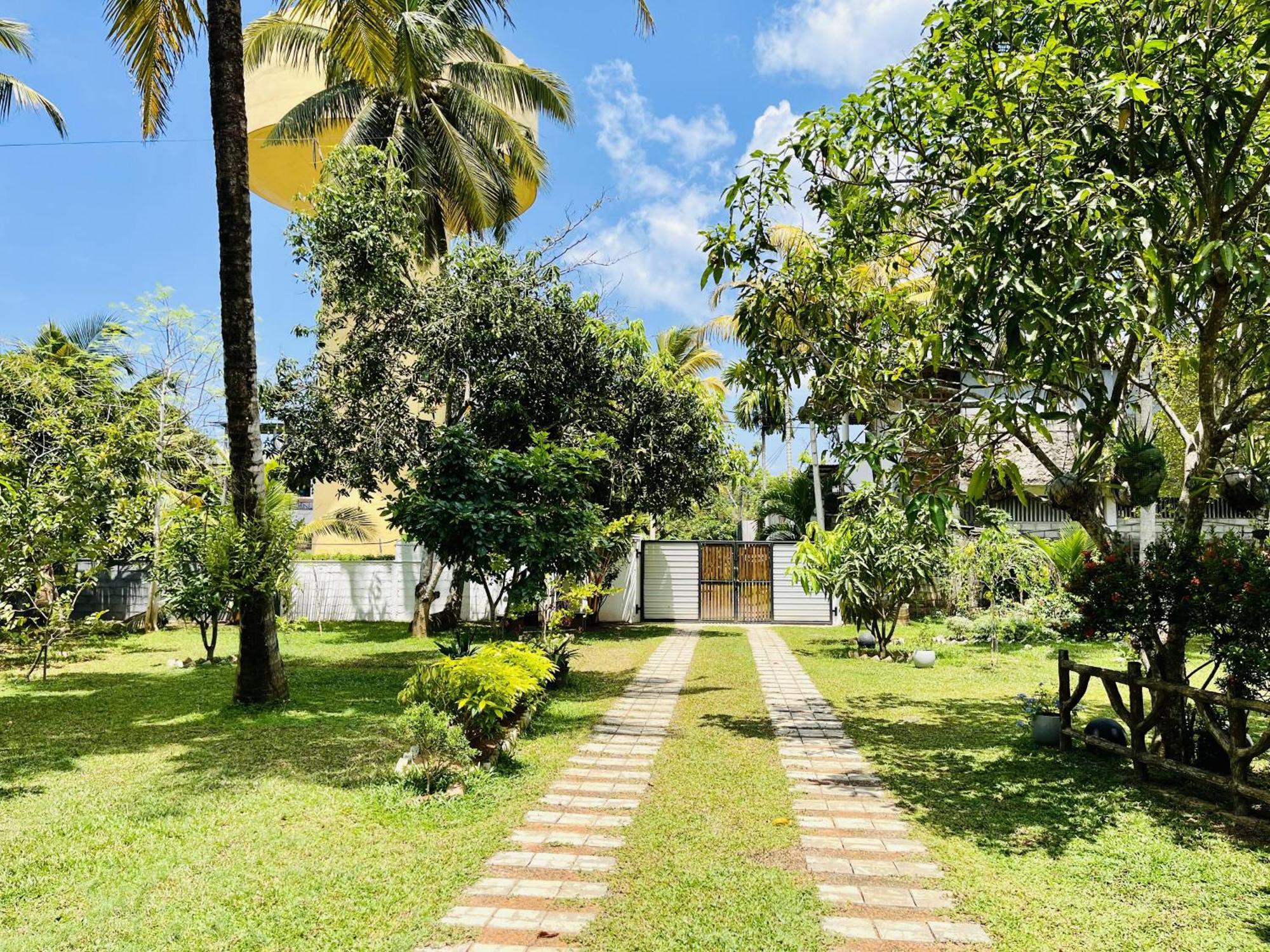 Villa Green Space Матара Екстер'єр фото