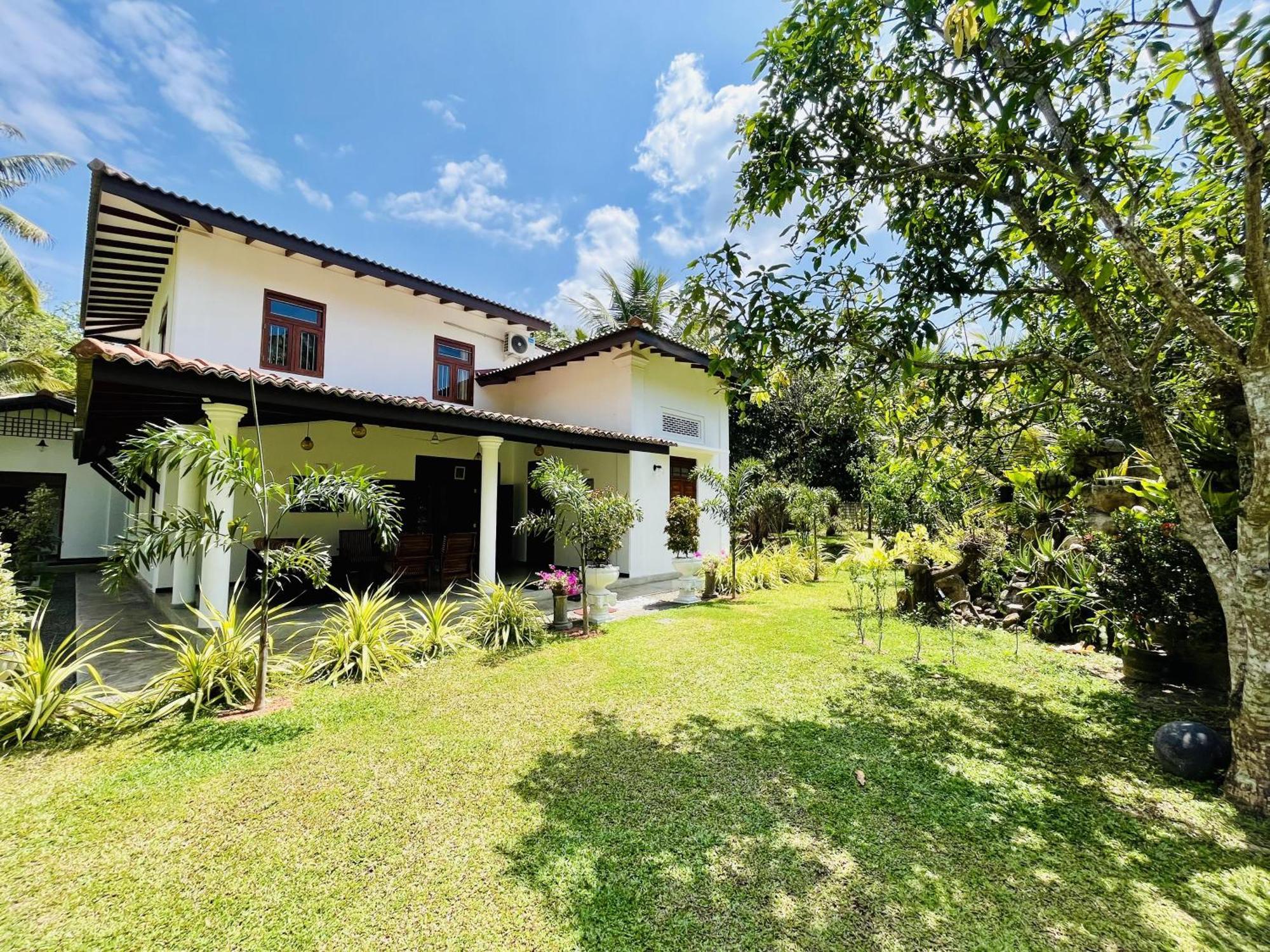 Villa Green Space Матара Екстер'єр фото